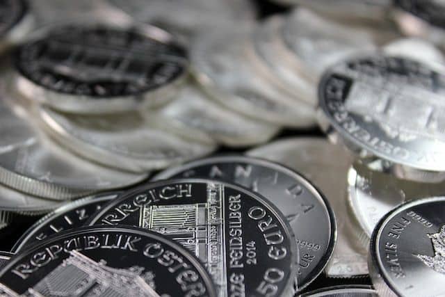 Ontdekking van zilver en zilvermijnen