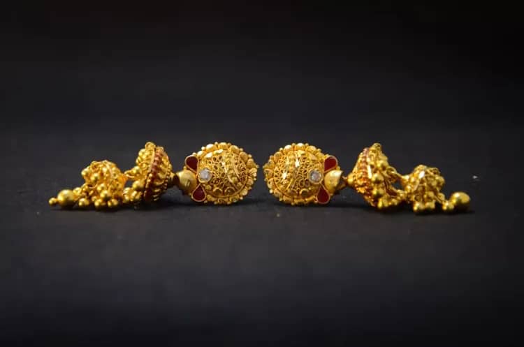 Gouden sieraden of beleggingsgoud Goudzaken